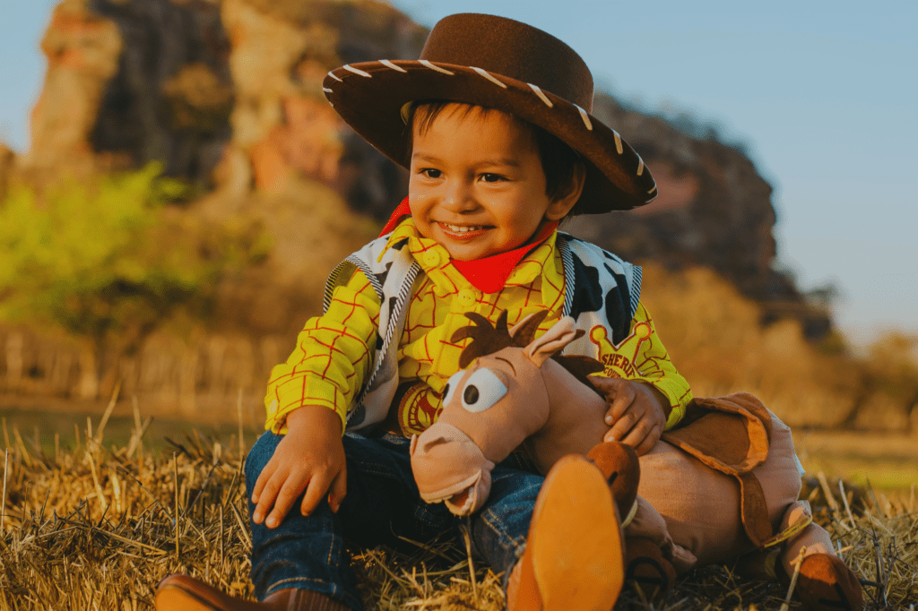 “Wild West Cowboy Cowgirl” birthday party idea